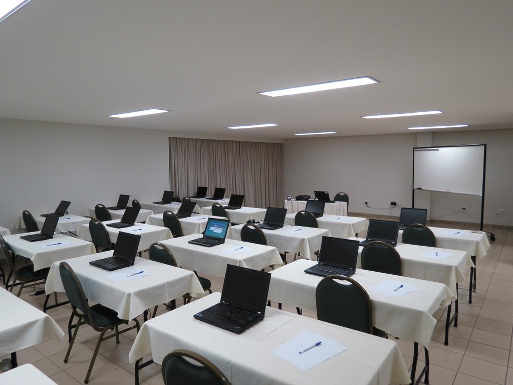 Steel Valley Hotel Ipatinga Exterior foto